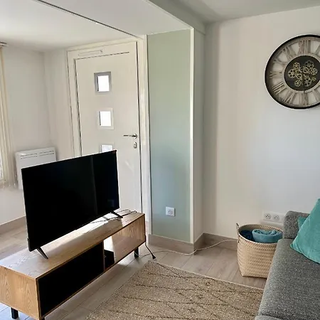 Appartement Maison-bonheur A 15 Mn De Lyon *