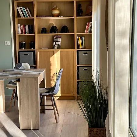 Maison-bonheur A 15 Mn De Lyon Appartement *