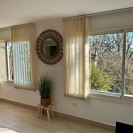 Maison-bonheur A 15 Mn De Lyon